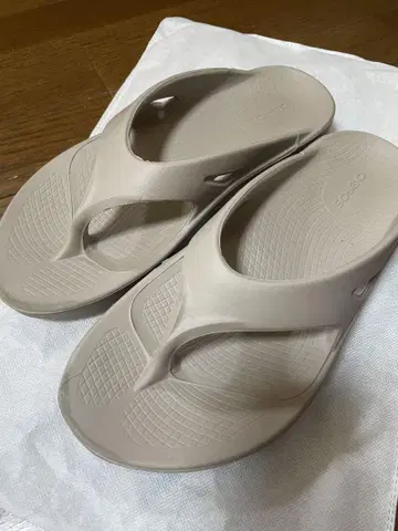 Oofos 베이지 샌들 EU 39 우포스 25cm 25.0