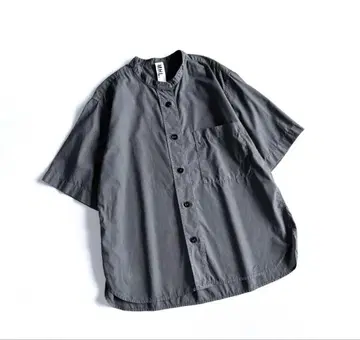 MHL. 그레이 반팔 밴드 카라 셔츠