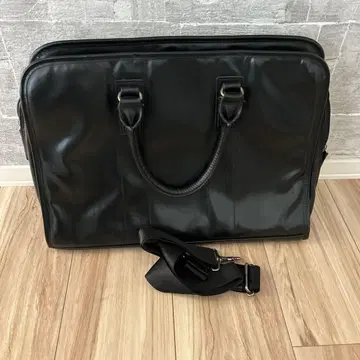 다케오 키쿠치 블랙 비즈니스 백