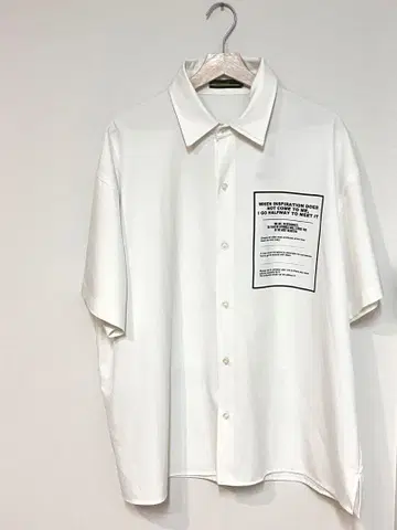 오버 사이즈 화이트 셔츠