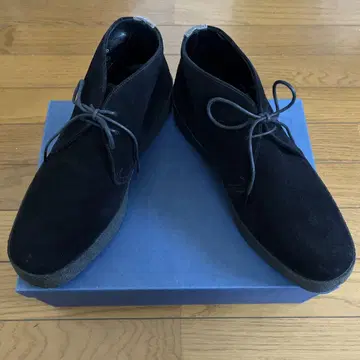 썬더스 소프넷 러버 솔 스웨이드 처카 부츠