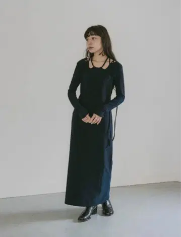 MURRAL 아이비 장소매 드레스