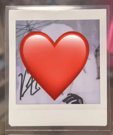 ICEx 아쿠네 아츠요시 이상향 HMV 사인 폴라로이드