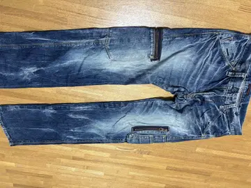 데미지 가공 블루 데님 34