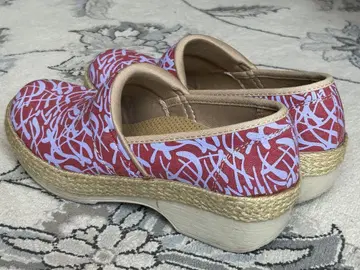 Dansko Clog 패턴 패브릭 사보 샌들 36