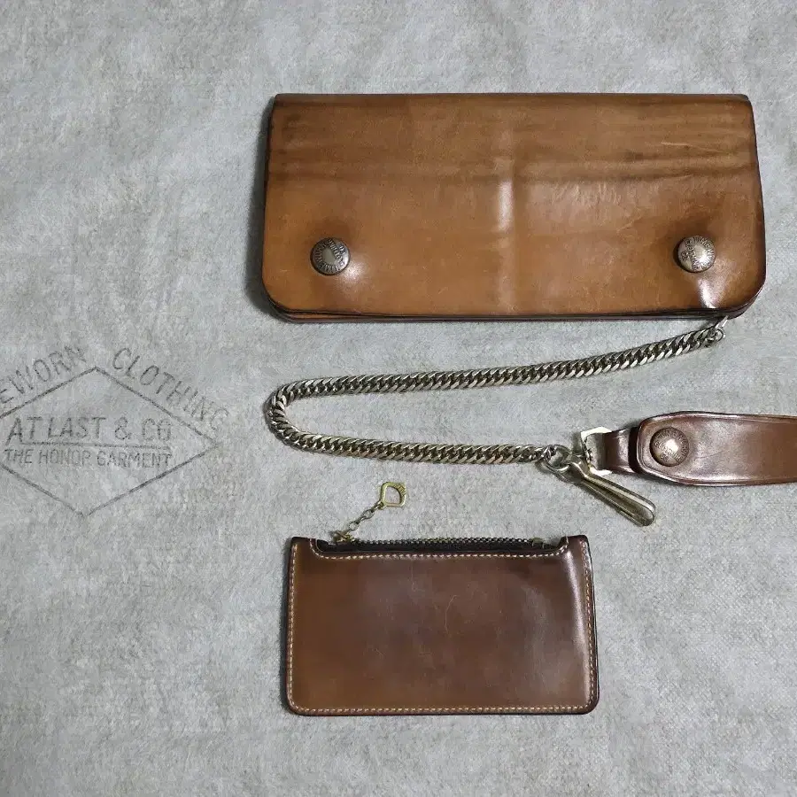 【LE MASQUE】Mono Western Slim Keyring Card Wallet〜韓国発 Le masque Mono Western Slim Keyring Card Wallet Khaki New on