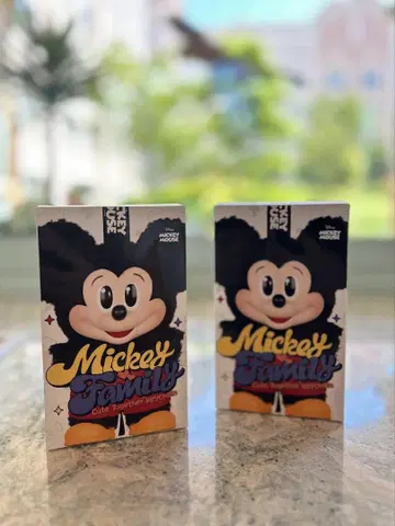 POP MART 미키 패밀리 키링