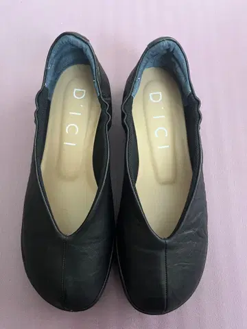 D'ICI 블랙 플랫슈즈 23 사이즈
