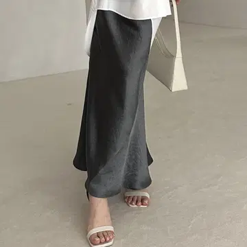 anuans 아세테이트 새틴 내로우 스커트 블랙 S 사이즈