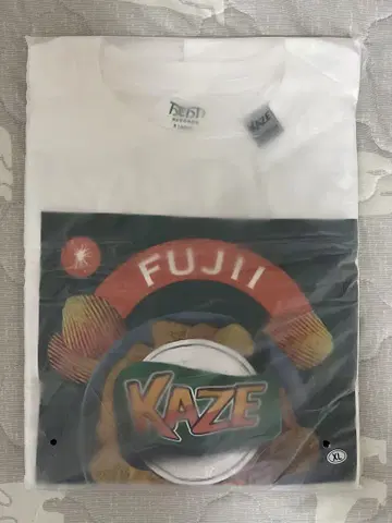 새상품 후지이 카제 포테이토 칩 티셔츠 (Salt) XL