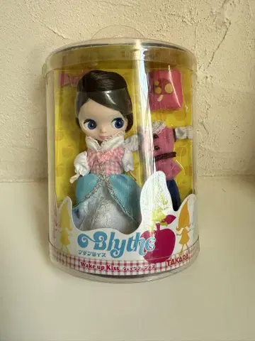 미니 브라이스 웨이크업 키스
