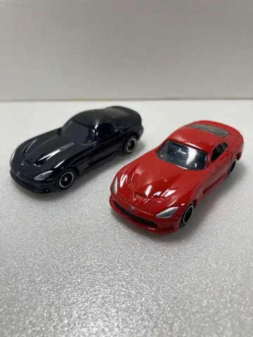 토미카 1/64 SRT 바이퍼 GTS 2대