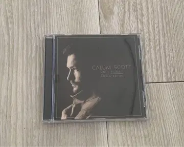 CALUM SCOTT / 칼럼 스캇