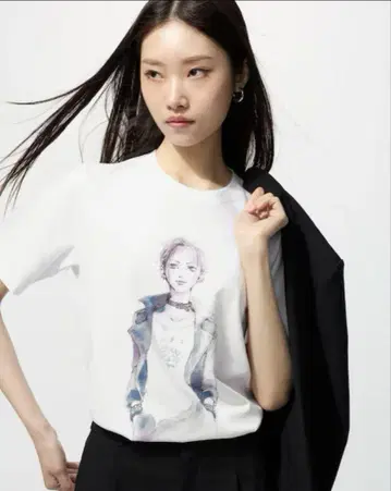 유니클로 야자와 아이 UT 콜라보