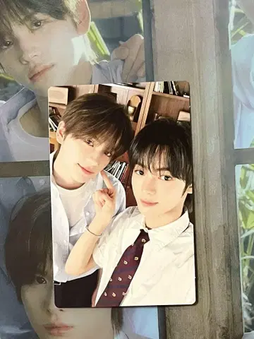 안녕하세요, 한류즈 시뉴 한진입니다.