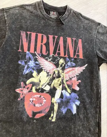 NIRVANA (닐바나) 빈티지 가공 락 프린트 티셔츠