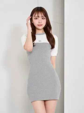 Darich 바이컬러 로고 니트 미니 원피스 그레이