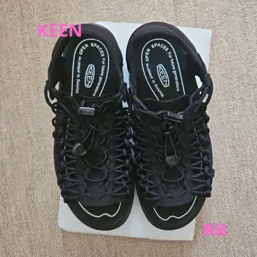 KEEN 블랙 스포츠 샌들 오픈토