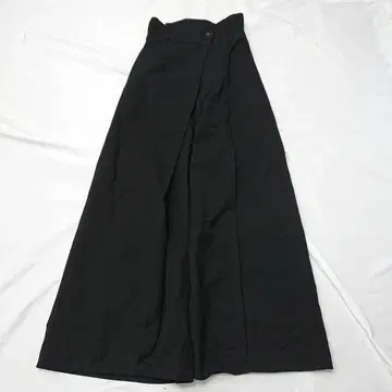 UNITED TOKYO HAKAMA 턱 와이드 팬츠 2