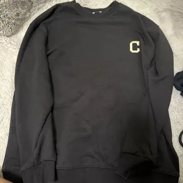 MLB 미키마우스 맨투맨 블랙