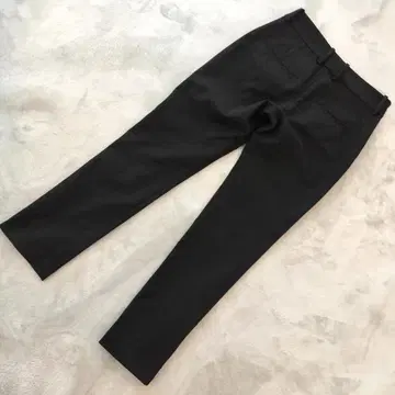 ZARA 스트레치 지퍼 팬츠 센터 프레스 블랙 EUR32