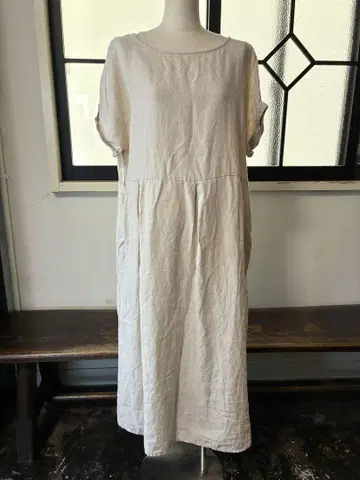 새상품급 nest Robe 린넨 100% 반팔 원피스