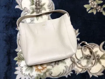 컨디션 최상 FURLA 2way 가죽 숄더백 베이지