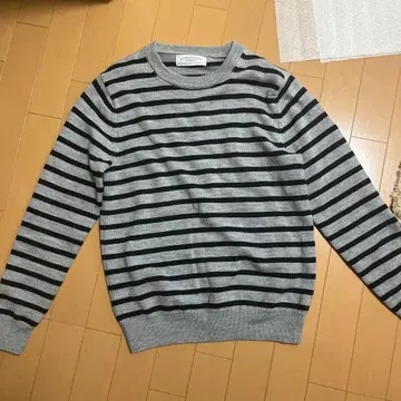AUTHENTIC WEAR 스트라이프 니트 스웨터