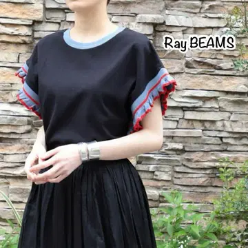 Ray BEAMS 레이빔즈 라인 프릴 슬리브 티셔츠