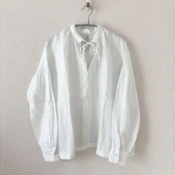 새상품급 어반 리서치 도어스 린넨 100% 부드러운 프릴 스키퍼 블라우스