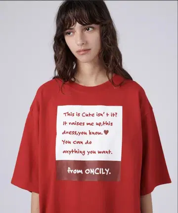 oncily 메시지 로고 티셔츠 레드