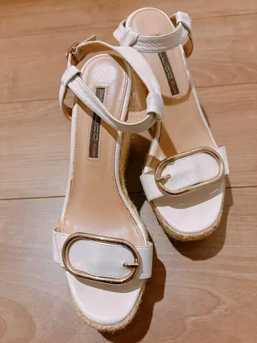 화이트 에스파드리유 샌들