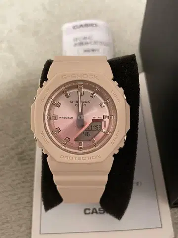 G-SHOCK GMA-P2100SG 손목시계 핑크