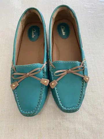 Clarks 터콰이즈 가죽 로퍼 UK4.5 23cm