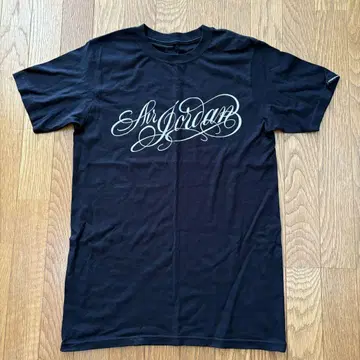 Air Jordan 블랙 티셔츠 M