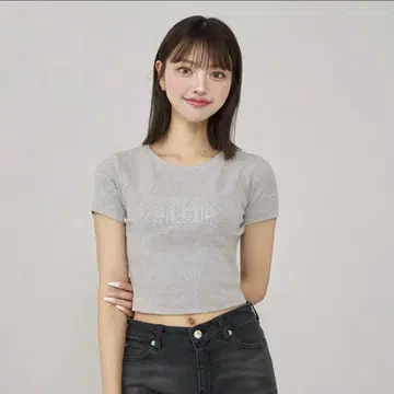 미개봉 새상품 다리치 샤이니 DD 로고 컴팩트 티셔츠 그레이