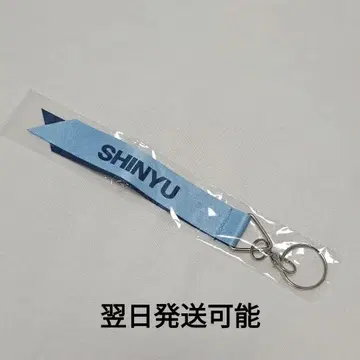 TWS 시뉴 리본 스트랩 캡슐 토이