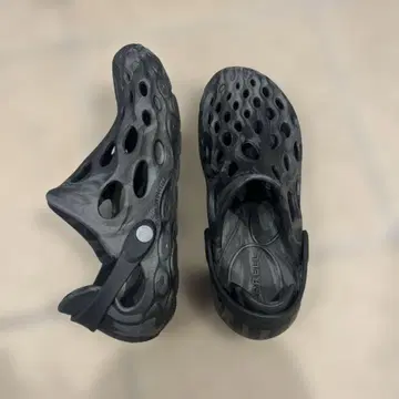 Merrell 블랙 샌들