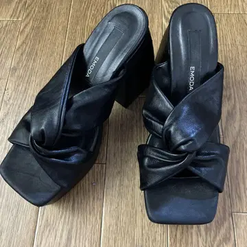 EMODA 블랙 플랫폼 힐 샌들