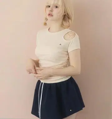 앤드메리 루나 찰름 톱스