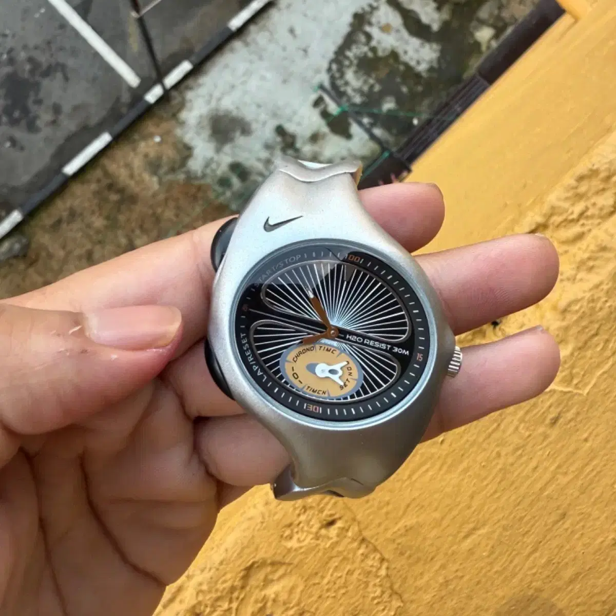 NIKE | 나이키 Nike Triax Y2K Watch on Bunjang Global Site.