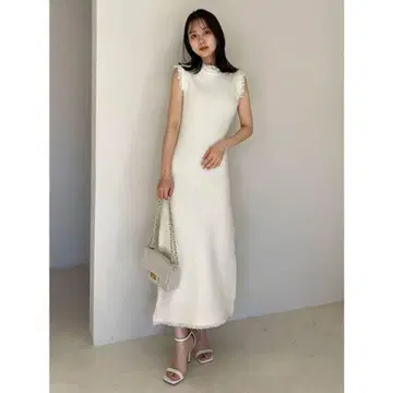 anuans 브러시 트위드 니트 원피스 아이보리
