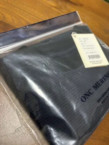 ONC 메리노 반팔 네이비 사이즈 4 미개봉 새상품