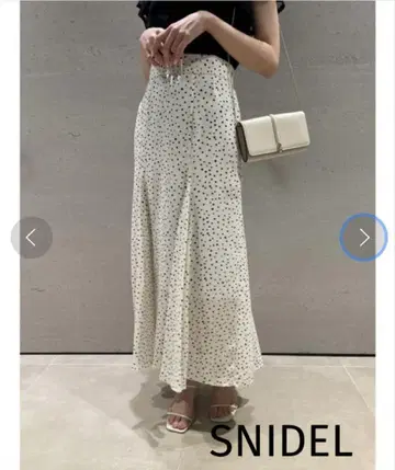 새상품급 SNIDEL 도트 무늬 롱 스커트 프린트 도트 머메이드 스커트