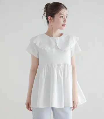 fit more 스캘럽 칼라 페플럼 블라우스