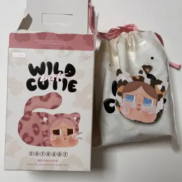 CRYBABY 고양이 Wild but Cutie 봉제 인형 펜던트 새상품