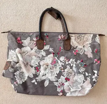 새상품급 Accessorize 자수 토트백 꽃무늬&나비 자수 대용량