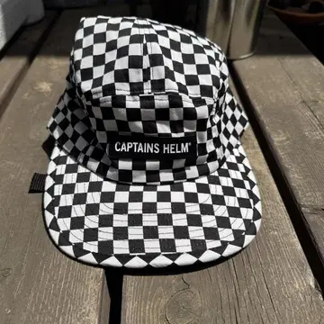 CAPTAINS HELM 체크 무늬 캡