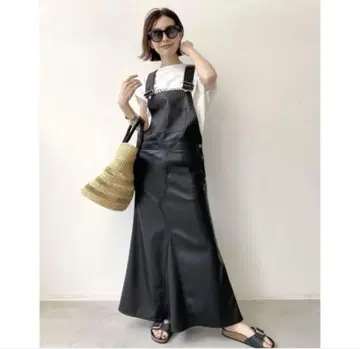 라빠르망 lappartement Leather Overall Skirt