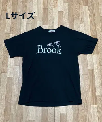 Brook 티셔츠